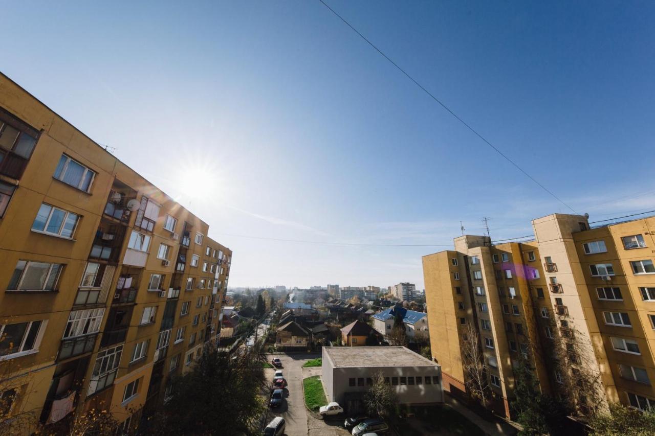 Найкраще Розташування У Місті Нові Smart-Квартири Apartamento Uzhhorod Exterior foto